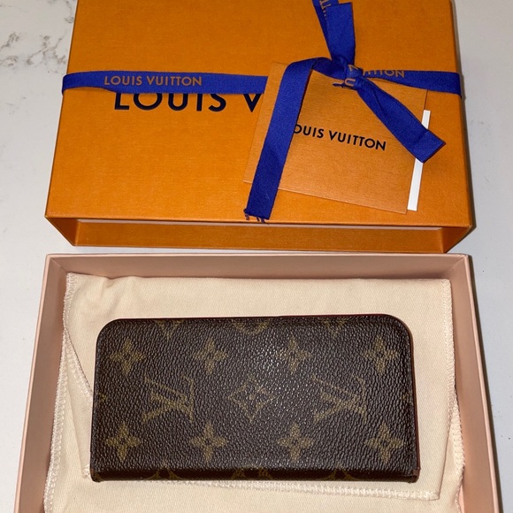 Louis Vuitton iPhone X Case - Picture 1 of 2